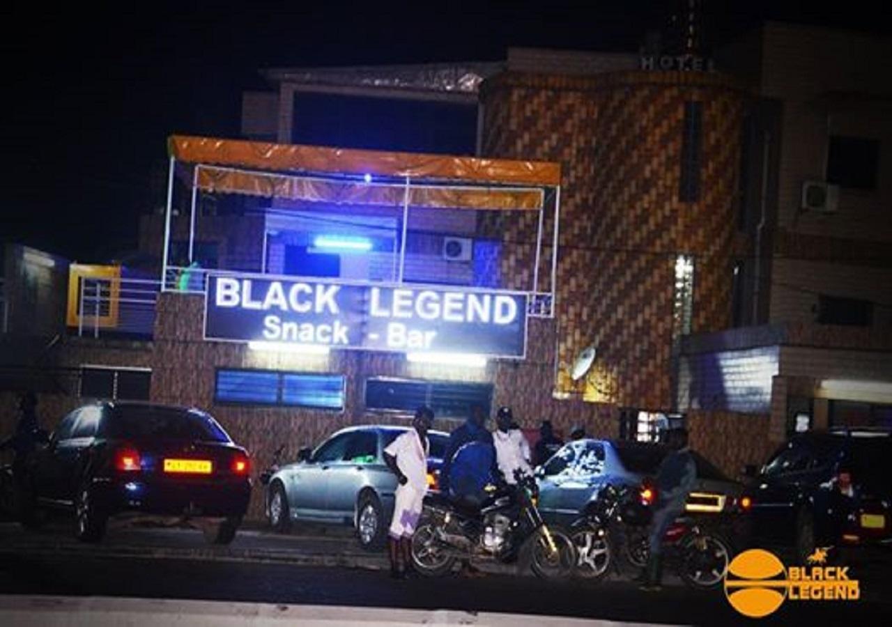 Hotel Black Legend Douala Ngoại thất bức ảnh